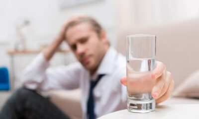 Quando o corpo pede mais água, esse sinal costuma aparecer primeiro