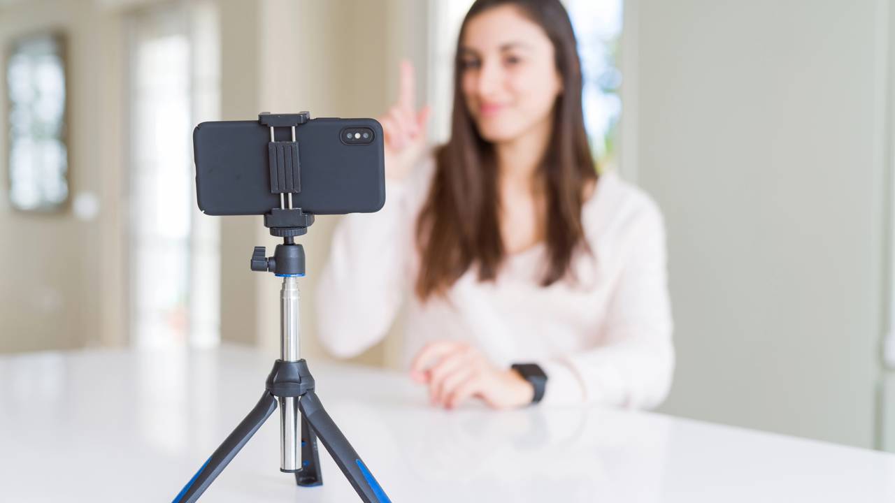 O celular ideal para quem ama gravar vídeos para as redes sociais