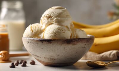 Sorvete saudável de banana com só 2 ingredientes e feito no liquidificador