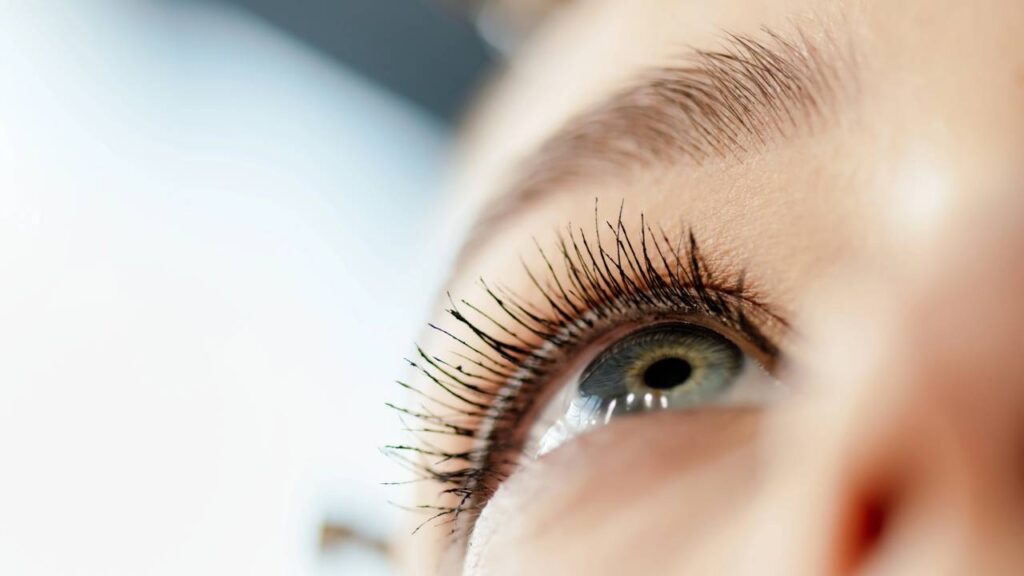 Sinal no olho que pode indicar problema sério e muita gente ignora