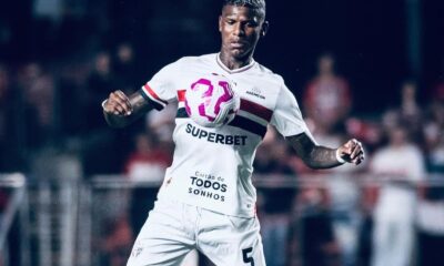 São Paulo perde titulares por lesão e vive dilema para enfrentar o Corinthians