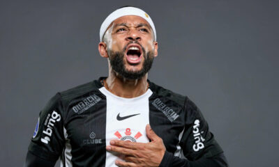 Depay entra na mira do Liverpool e pode sair do Corinthians em janeiro para voltar a Europa