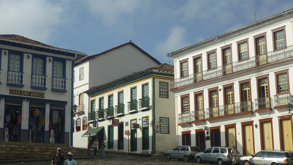 Essa cidade colonial de Minas Gerais leva você a uma viagem no tempo com seus casarões históricos