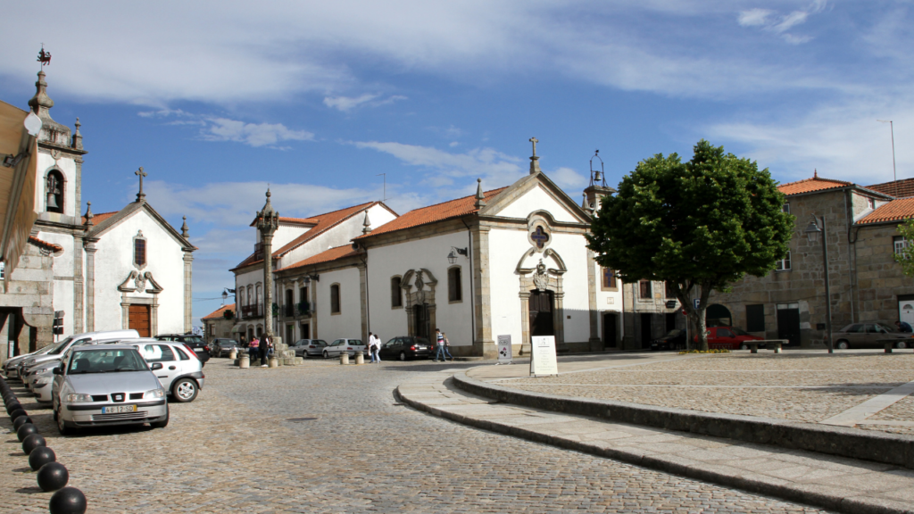 Vila histórica à beira-mar pouco conhecida combina luxo e charme colonial com praias deslumbrantes no Brasil