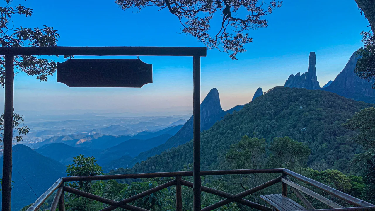A cidade do Rio de Janeiro com clima de montanha que lembra a Europa e conquista quem deseja fugir do calor