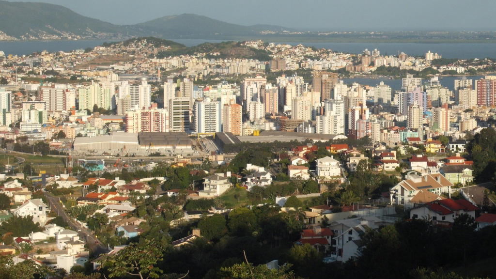 Essa cidade fundada em 1750 continua atraindo moradores por ser uma ótima opção de moradia