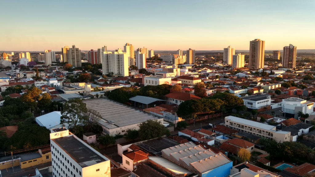 A cidade de São Paulo perfeita para curtir uma vida tranquila com educação universitária de alto nível