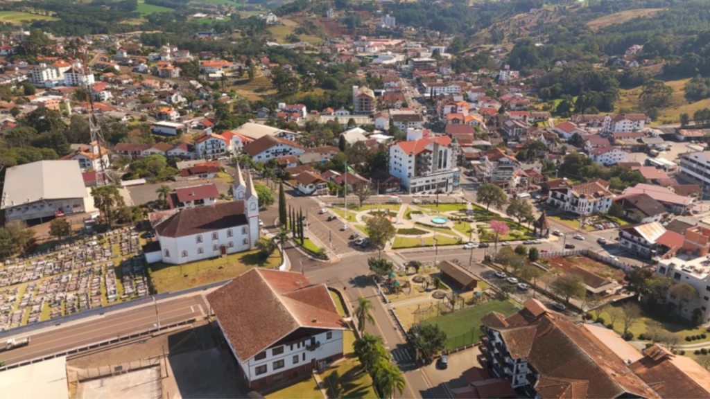 Essa cidade brasileira lembra a Europa e é perfeita para quem sonha em sair do país sem gastar muito