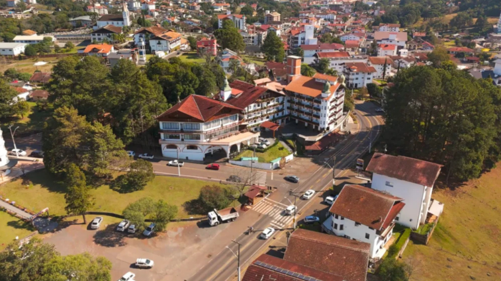 Essa cidade brasileira lembra a Europa e é perfeita para quem sonha em sair do país sem gastar muito