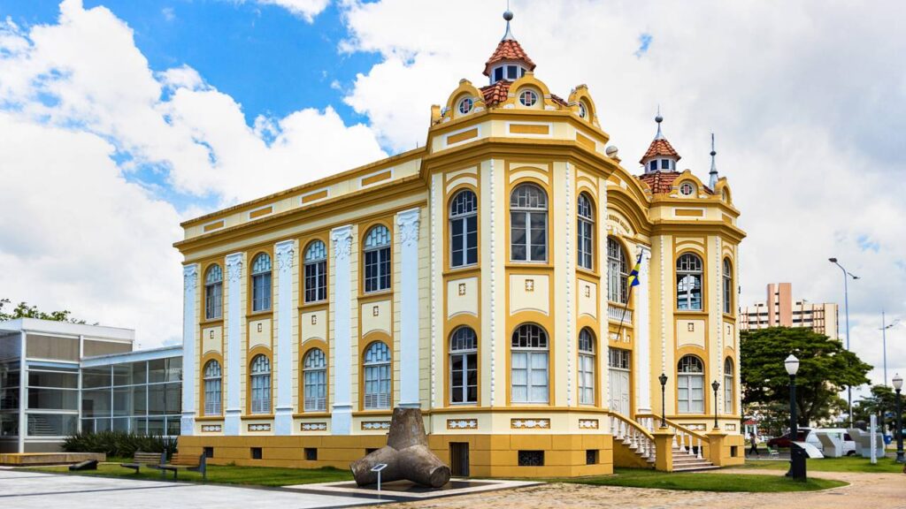 Entre lazer e oportunidades, essa cidade próxima de Balneário Camboriú se tornou referência em viver bem