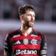 Clubes europeus querem Léo Pereira e força Flamengo a manter postura firme