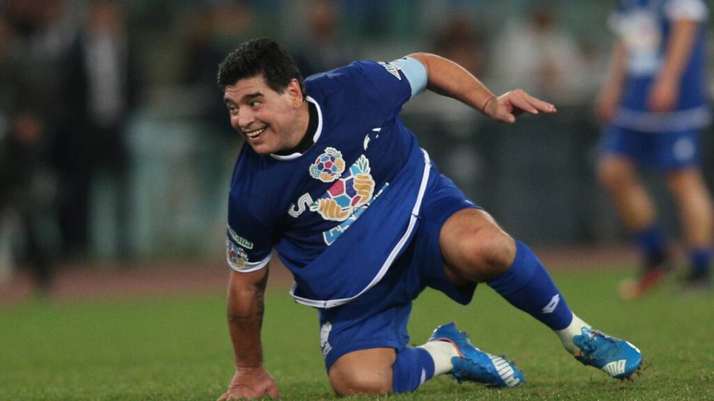 Quem foi Diego Maradona? A história completa do jogador está chamando atenção e despertando enorme curiosidade