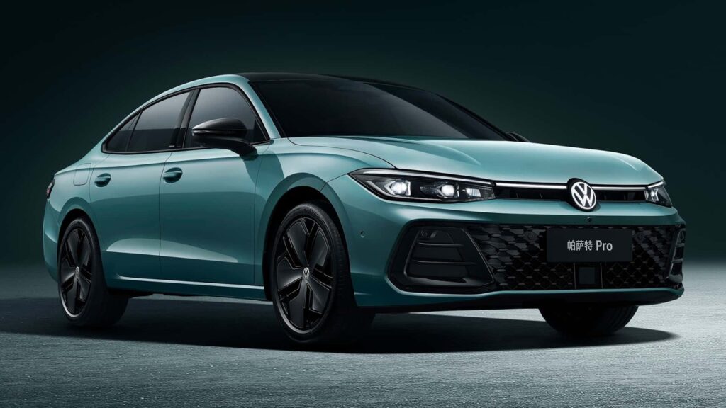 Volkswagen Passat híbrido plug-in surpreende com design refinado e estreia em 2026