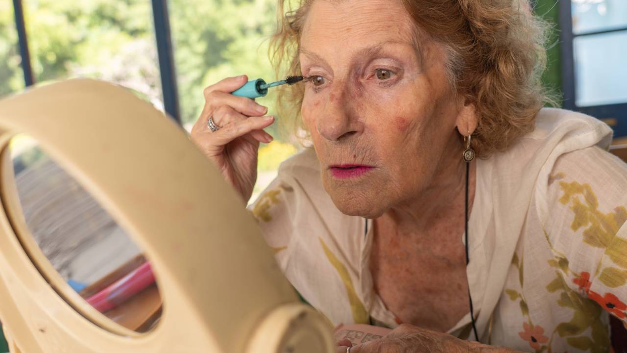 Produtos de beleza usados nos anos 80 que marcaram uma geração