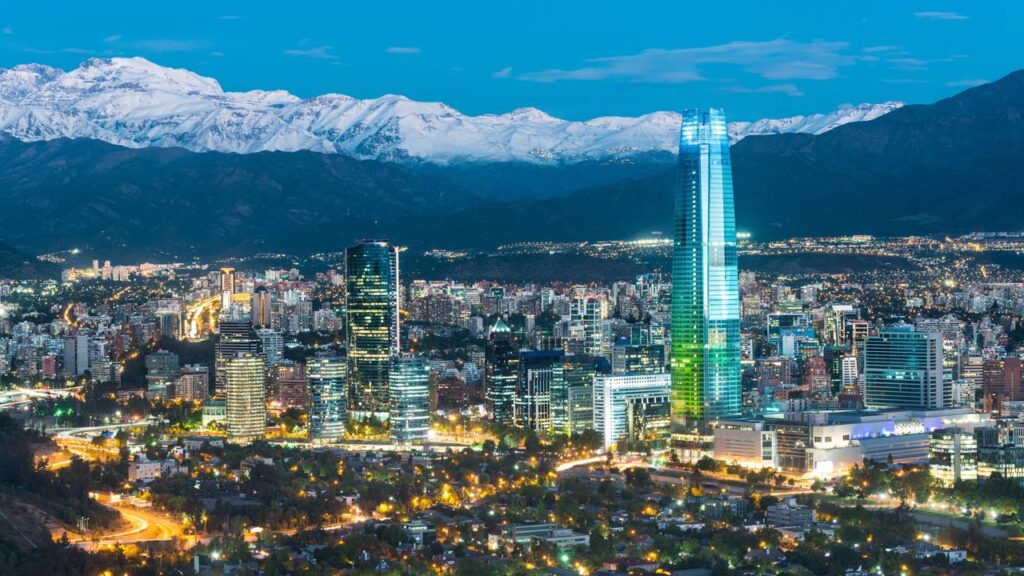 A capital sul americana que une neve, charme e viagem que cabe no bolso