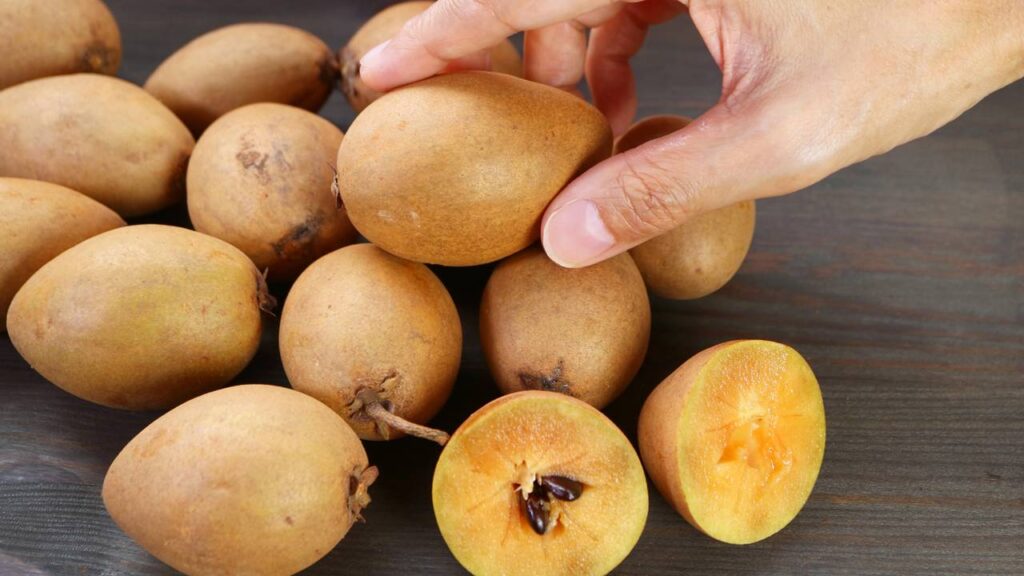 Essa fruta nordestina surpreende pelo gosto de mel e textura que lembra marmelada