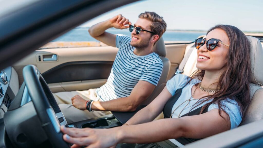 5 erros que estragam viagens de carro e como evitá-los com planejamento simples