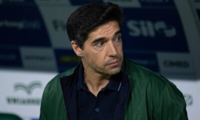 Al-Hilal faz proposta de R$ 60 milhões pela contratação de Abel Ferreira