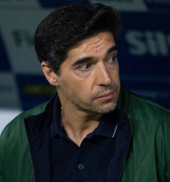 Al-Hilal faz proposta de R$ 60 milhões pela contratação de Abel Ferreira