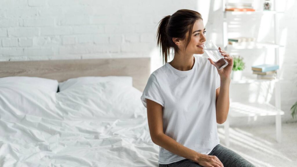 O segredo simples que faz a água ganhar um leve sabor adocicado e ficar muito mais agradável de beber