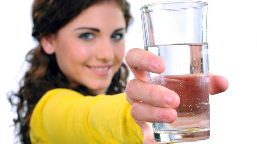 O que acontece com o corpo quando você não bebe água