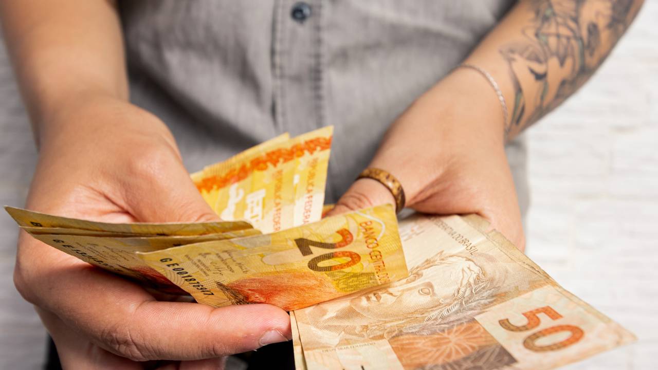 Funcionário recebe R$ 1 milhão por erro salarial e é absolvido