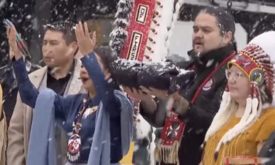 Dezenas de artefatos indígenas são devolvidos pelo Vaticano em gesto de ‘reconciliação histórica’