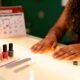 Quanto custa fazer as unhas em dezembro para o Natal e Ano Novo