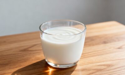 Essa mistura simples muda o sabor do leite e surpreende logo no primeiro gole