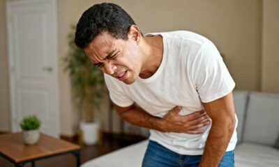 Dor forte no estômago repetida pode indicar um problema sério