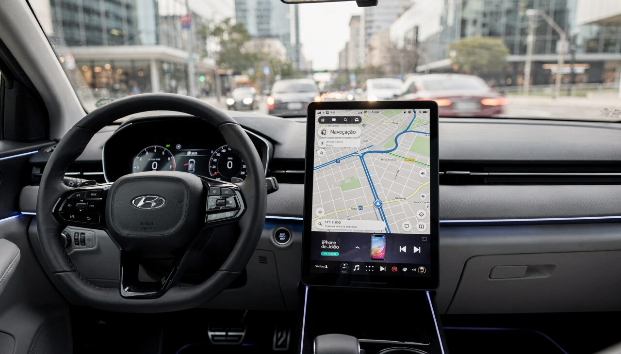 Não basta potência ou design. A tecnologia digital virou peça-chave na hora de comprar um carro