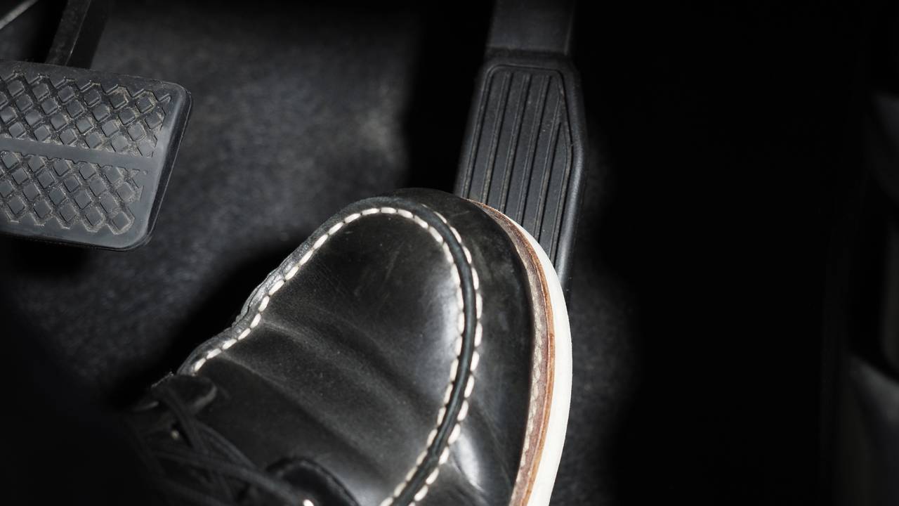 Ignorar o fluido de freio é um erro grave que pode destruir seu carro