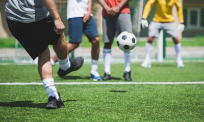 10 promessas do futebol que viraram destaques e chamam a atenção do mercado em 2026