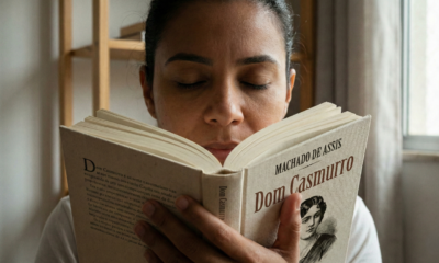 O que significa amar o cheiro de livro novo segundo a psicologia