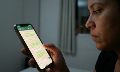 O que significa revisar conversas antigas no WhatsApp, segundo a psicologia