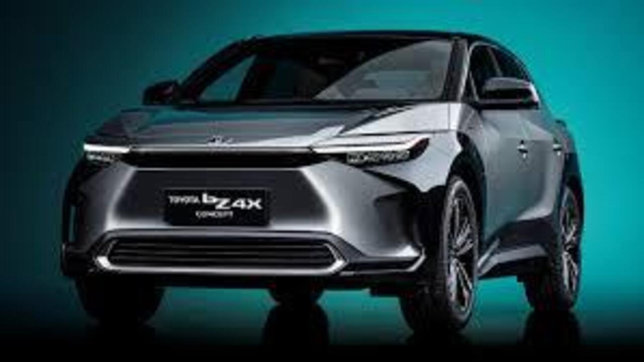 Toyota confirma lançamento de seu primeiro carro elétrico no Brasil