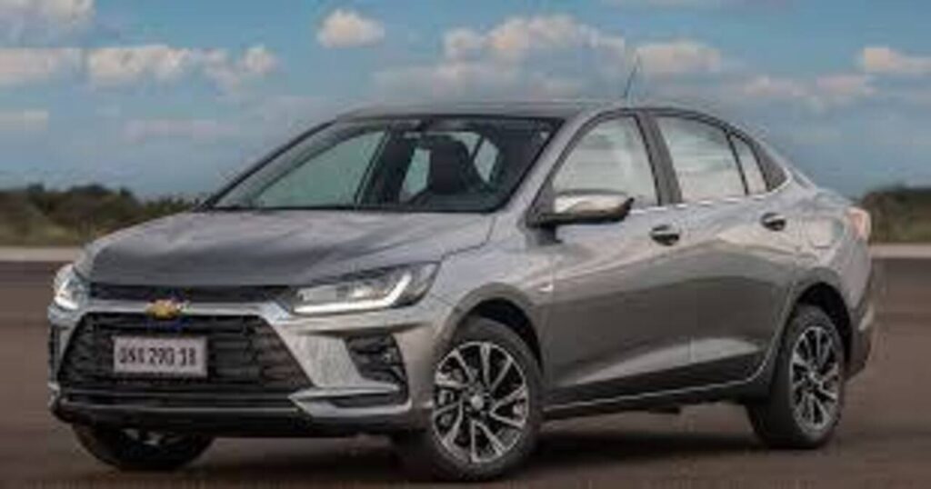 Chevrolet Onix Plus 2026 fica até R$ 500 mais caro em novembro