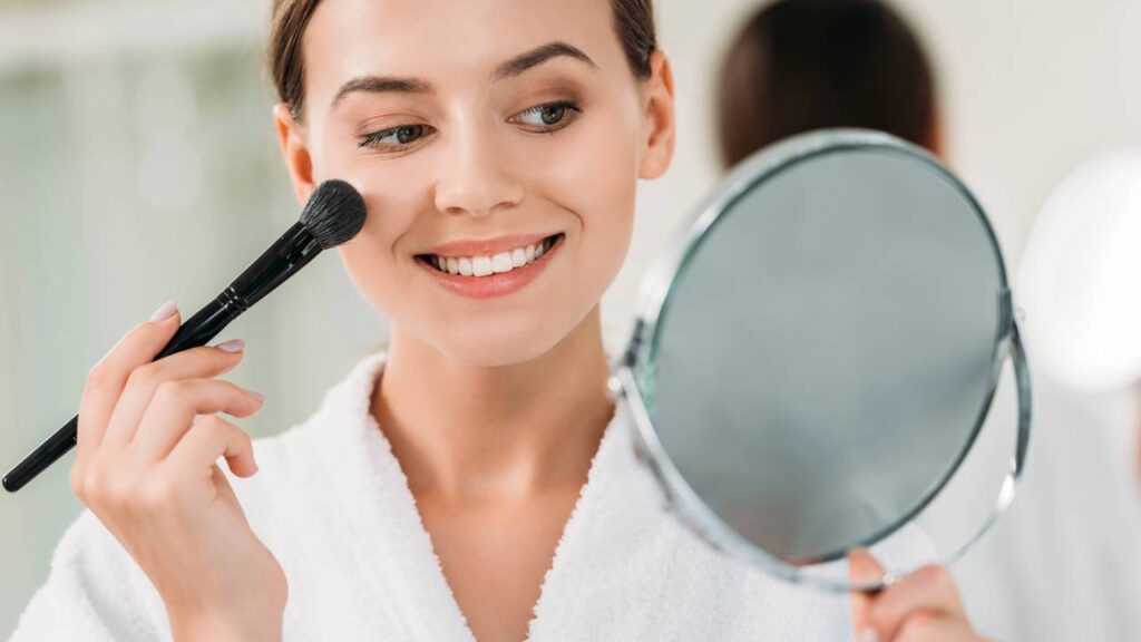 Dicas de beleza para o dia a dia que ajudam a manter a aparência bonita mesmo na rotina corrida