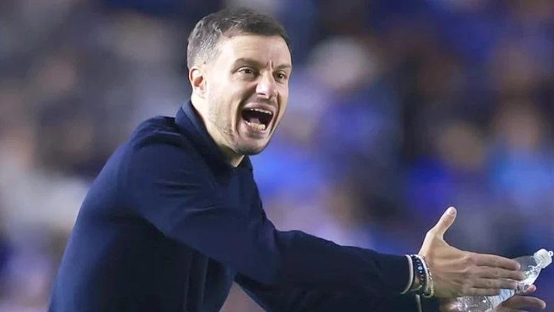 Botafogo chega a acordo com Martín Anselmi