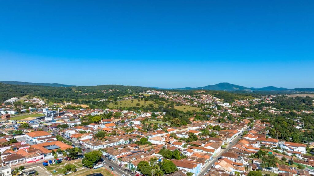 A cidade colonial simples e bem localizada que é o destino perfeito para quem busca sossego e paz
