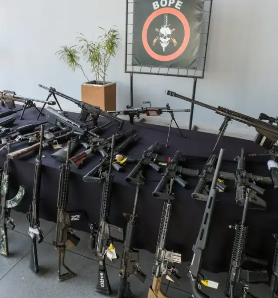 Operação em Anchieta prende 13 suspeitos ligados ao Comando Vermelho