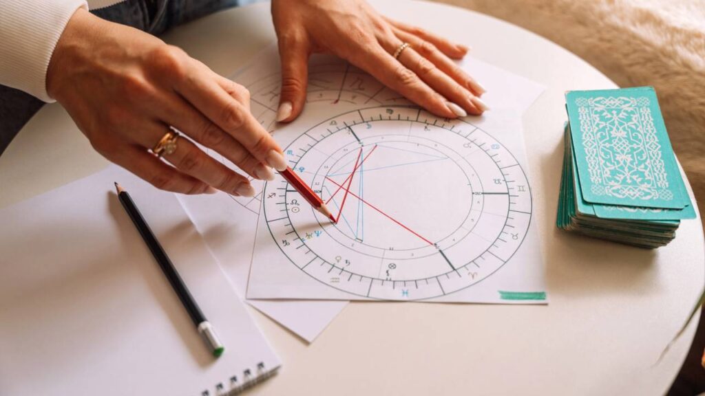 Previsões astrológicas para 2026 indicam recomeços, cura emocional e novas oportunidades profissionais para muitos signos