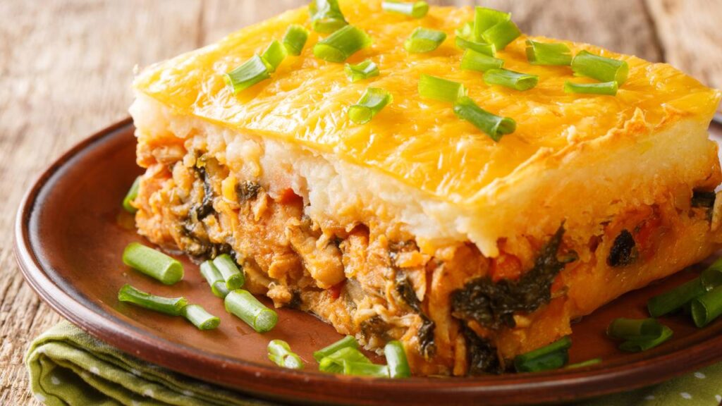 Adeus lanche triste: essa é a torta salgada mais fácil, econômica e perfeita para noites corridas