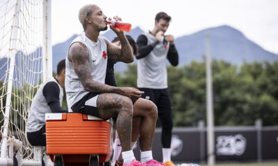 David. Treino da equipe profissional no CT Moacyr Barbosa em 08 de Janeiro de 2025. Fotos: Dikran Sahagian/Vasco