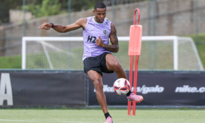 Júnior Santos é liberado pelo Atlético-MG e fica disponível para estreia na temporada