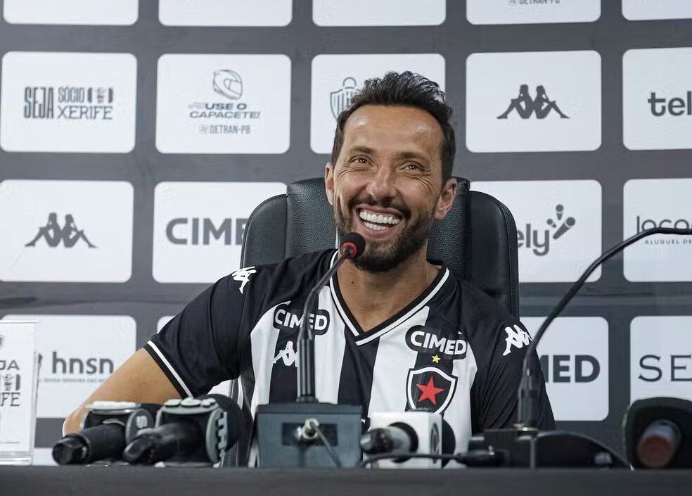 Nenê apresentado pelo Botafogo-PB