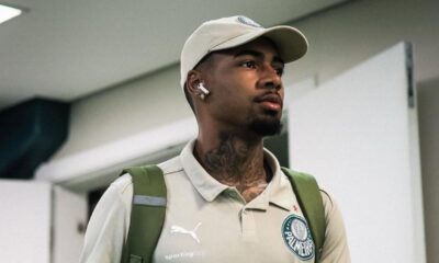 Aston Villa, Newcastle e Napoli entram na disputa por meio-campista do Palmeiras