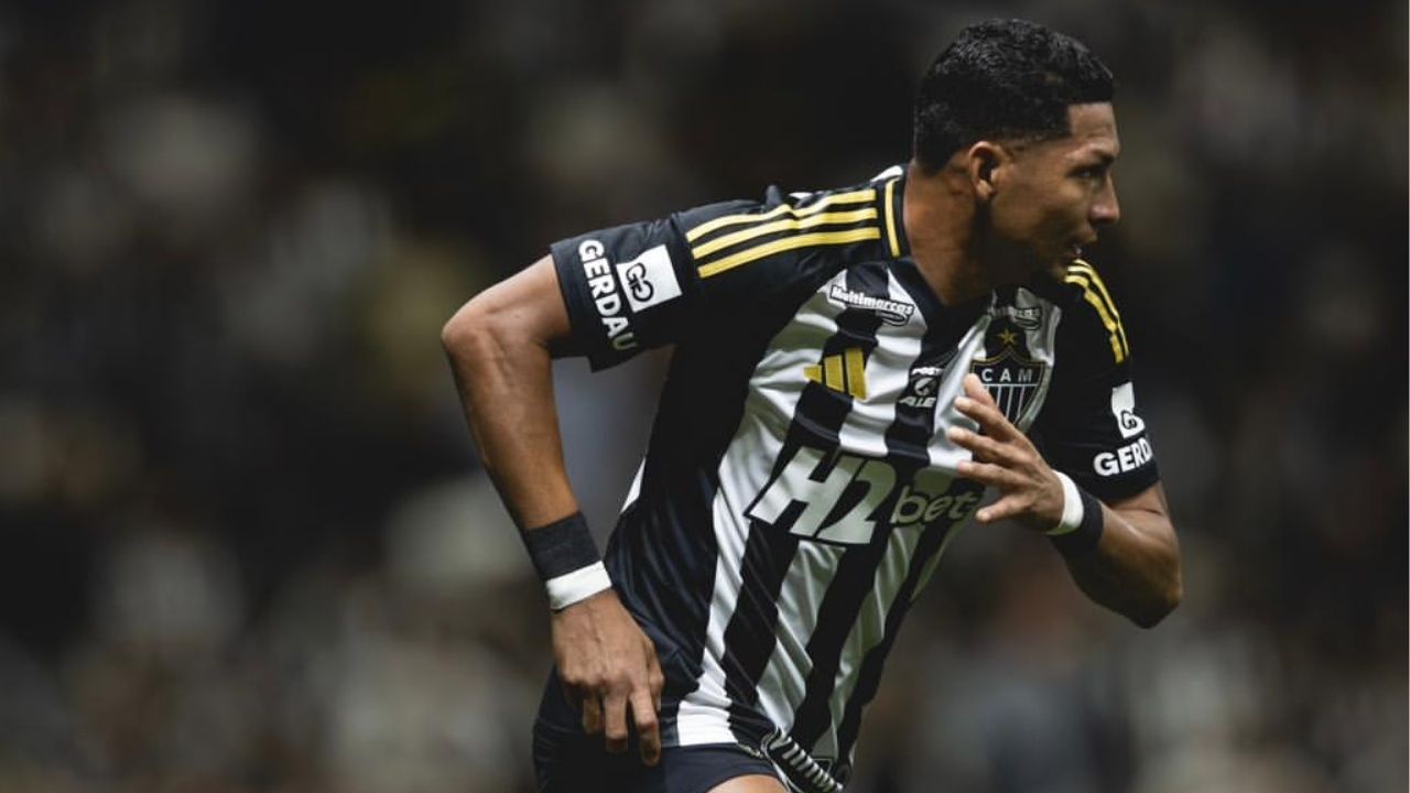 Rony fica perto do Corinthians e clássico pode acelerar saída do Atlético-MG
