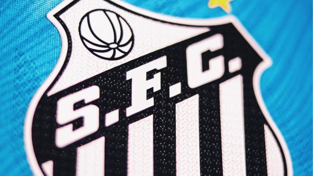 Santos sofre novo bloqueio da FIFA e precisa quitar dívida milionária