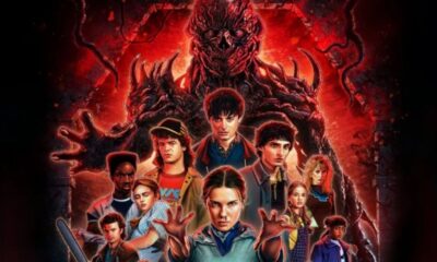 Pôster de Stranger Things com o elenco principal e o monstro Vecna em cenário avermelhado e escuro.